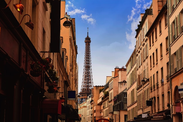 Torre Eiffel a Parigi da Invalides Francia