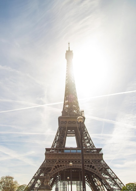 Torre Eiffel bella foto primavera estate Messa a fuoco selettiva