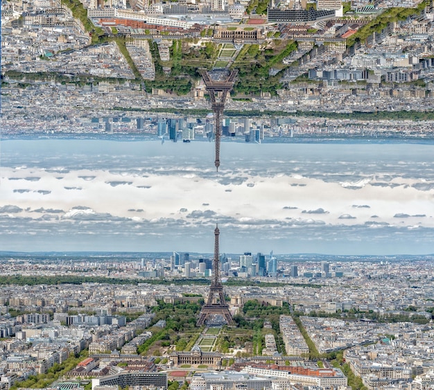 Torre Eiffel di Parigi e vista della città paesaggio aereo dalla torre di Montparnasse