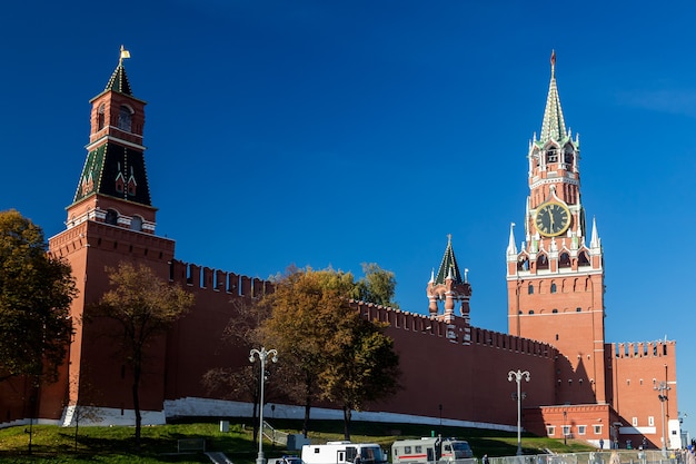 Torre Spasskaya del Cremlino sulla Piazza Rossa a Mosca