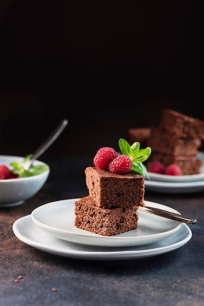 Torta al cioccolato con caramello