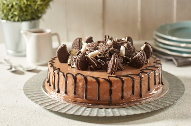 Torta al cioccolato con granelli di cioccolato