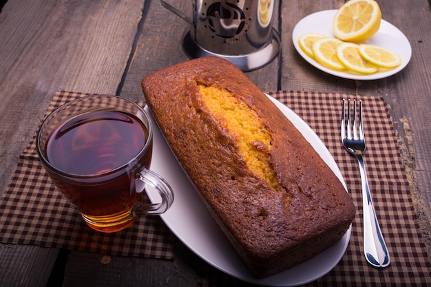 Torta al tè e limoni