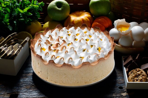 Torta alla panna montata e frutto della passione