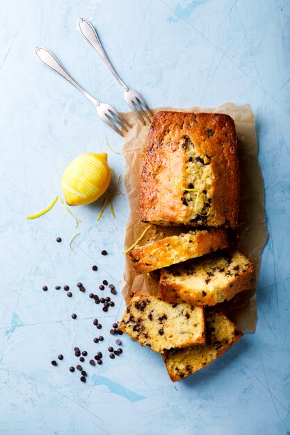 Torta con limone e cioccolato