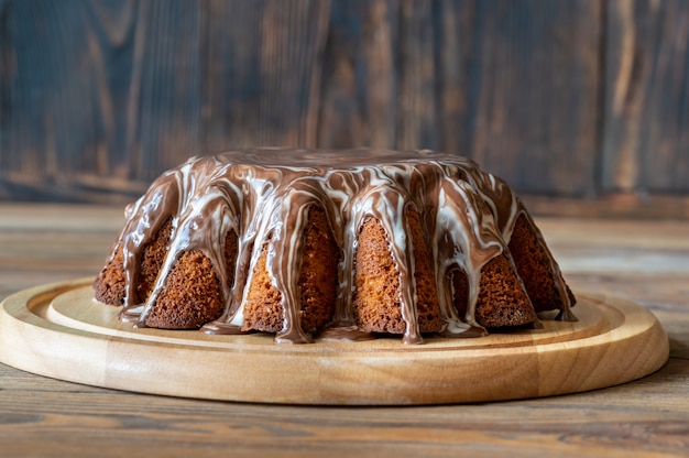 Torta con topping al cioccolato