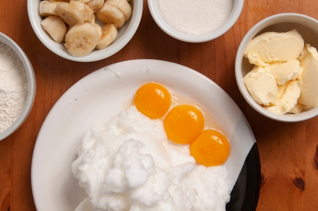 Torta di banana ingredienti