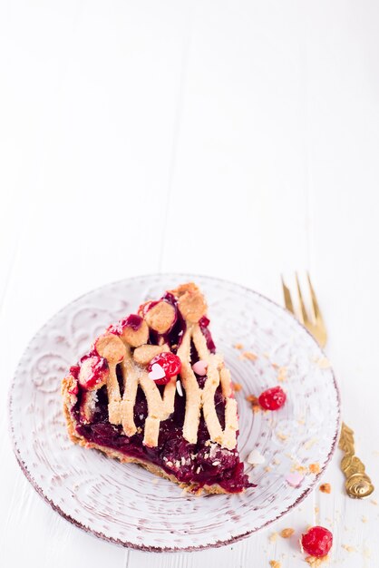 Torta di ciliegie fatta in casa