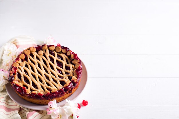 Torta di ciliegie fatta in casa