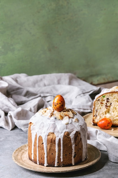 Torta di Pasqua Kulich