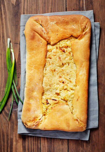 Torta di patate fatta in casa su un tovagliolo