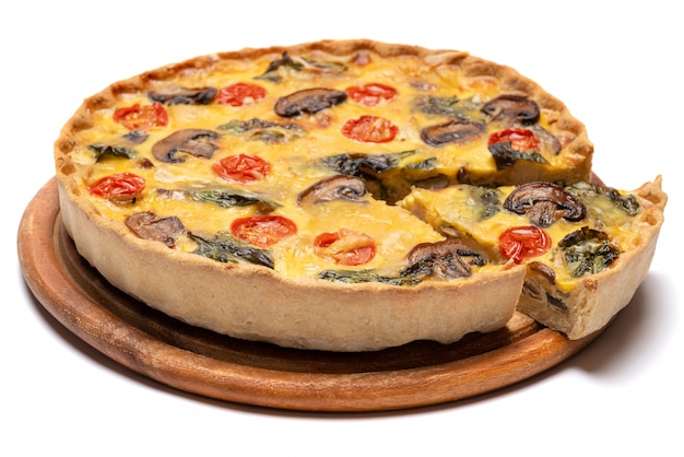 Torta di quiche casalinga al forno francese tradizionale