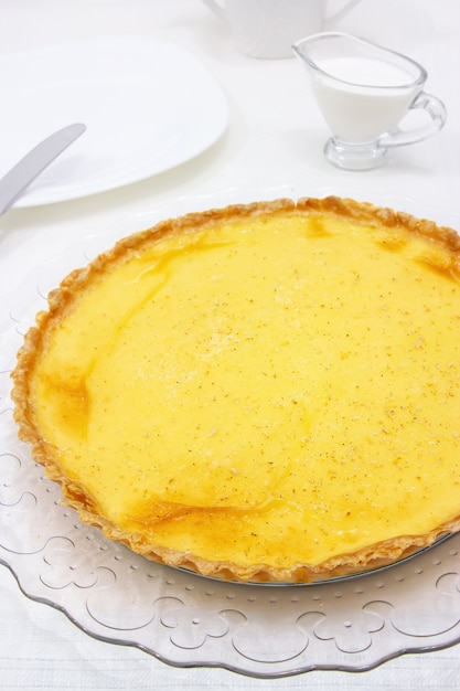 Torta dolce alla crema o torta al limone