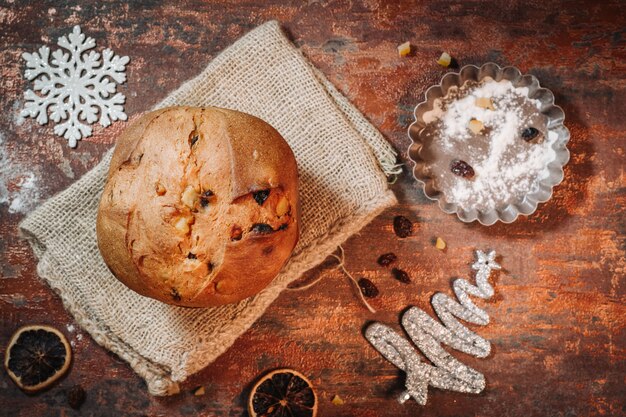 Torta panettone italiana