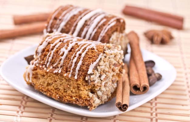 Torte al cioccolato con anice stellato e cannella