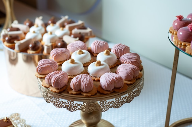 Torte dolci al buffet di nozze Catering