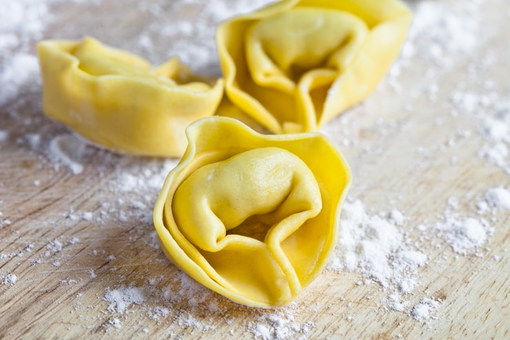 Foto tortellini crudi