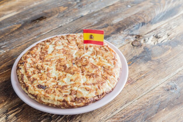 Tortilla de patatas (frittata tipica in spagna)