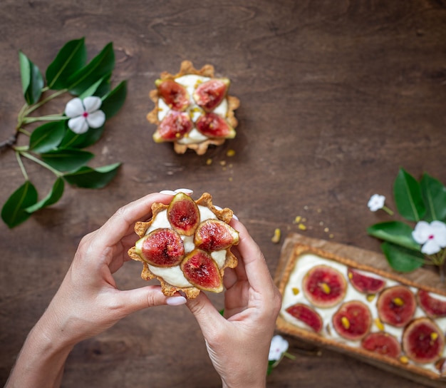 Tortino di fichi e crema al mascarpone