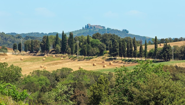 Toscana campagna estiva Italia