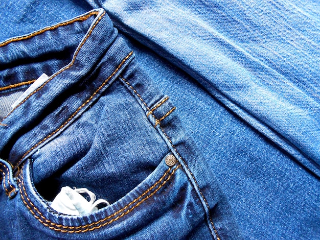 trama di jeans colori e tasca