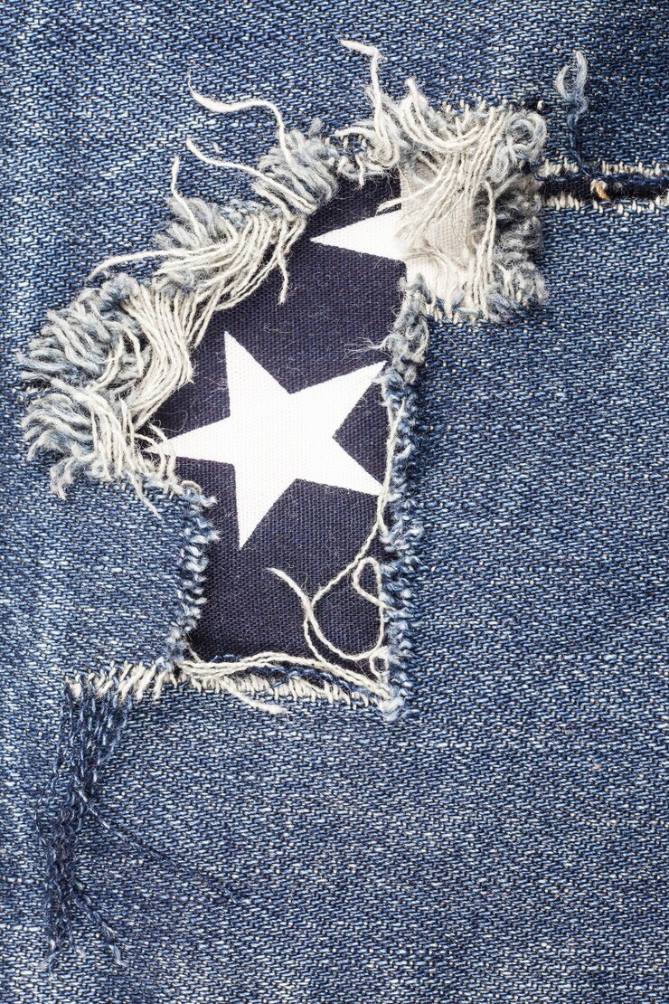 Trama di jeans denim strappato blu