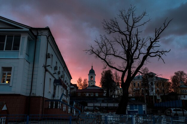 Tramonto a Mushkin sul fiume Volga