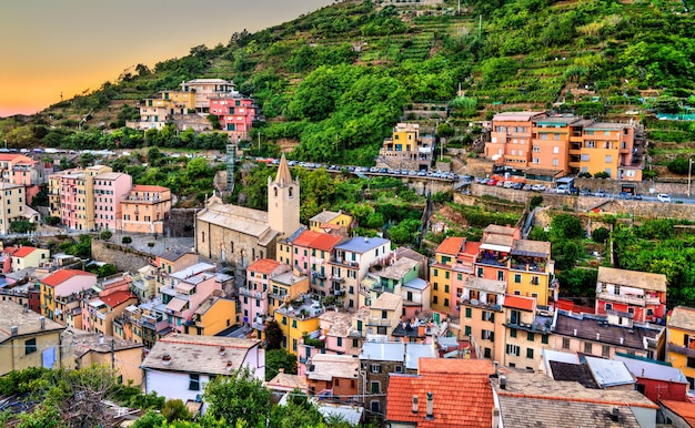 Tramonto a Riomaggiore le Cinque Terre, patrimonio mondiale dell'UNESCO in Italia