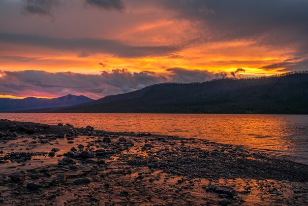 Tramonto al Lago McDonald