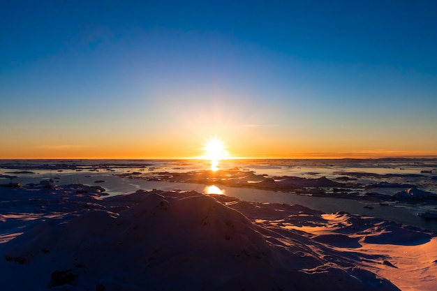 Tramonto antartico