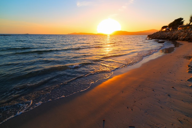 Tramonto colorato nel litorale di Alghero Sardegna