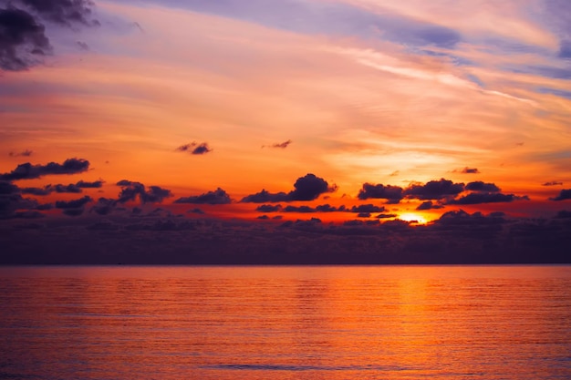 Tramonto colorato nel litorale di Alghero Sardegna