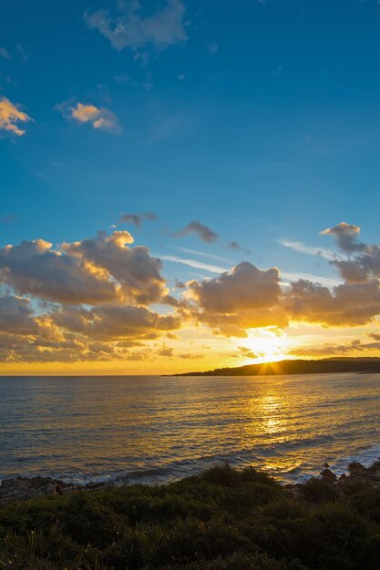 Tramonto colorato su Alghero Italia