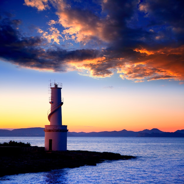 Tramonto dal faro di La Savina a Formentera