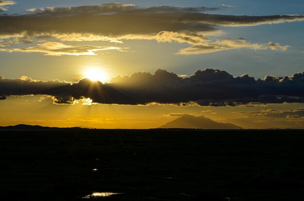 Tramonto nella savana, Amboseli, Kenya, Africa