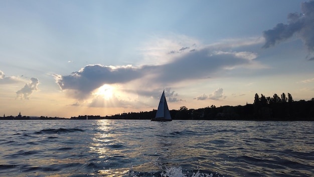 Tramonto sul Lago di Costanza in Germania