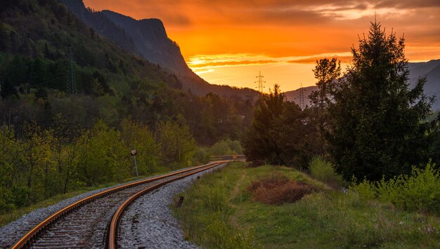 Tramonto sulla ferrovia