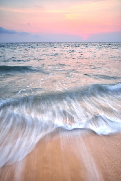 Tramonto sulla spiaggia