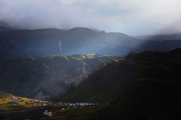 Tratto Gily-Su, sorgenti termali terapeutiche sul versante settentrionale del Monte Elbrus, Russia.