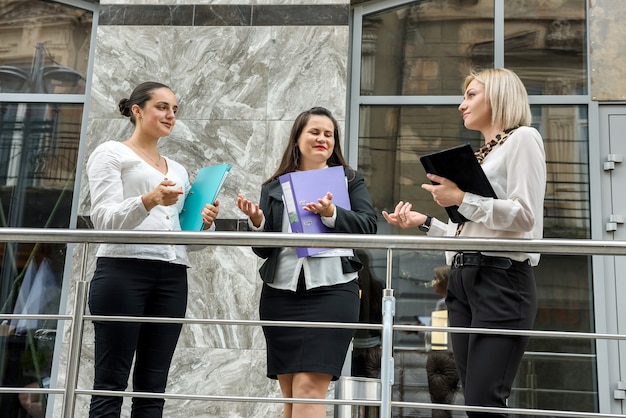 Tre donne nel lavoro di squadra