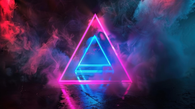 Triangolo al neon nel fumo