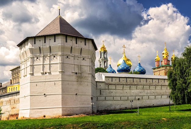 Trinity Sergius Lavra a Sergiyev Posad vicino a Mosca