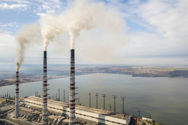 Tubi alti della centrale elettrica