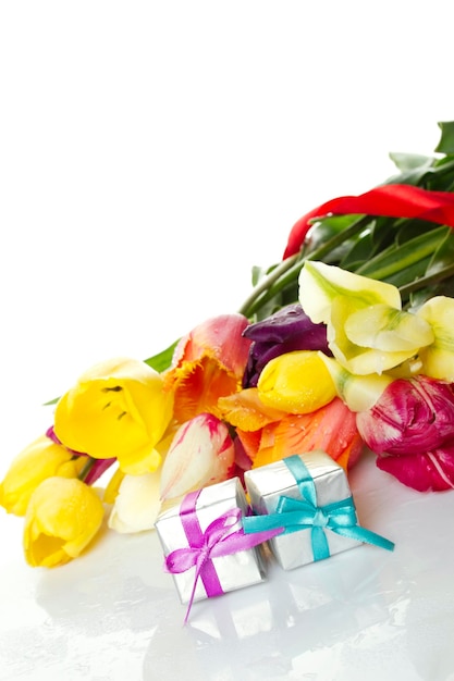 Tulipani e due confezioni regalo