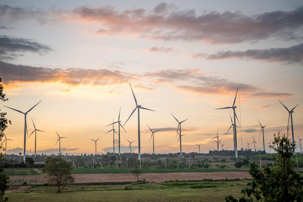 turbina eolica sullo spazio esterno.