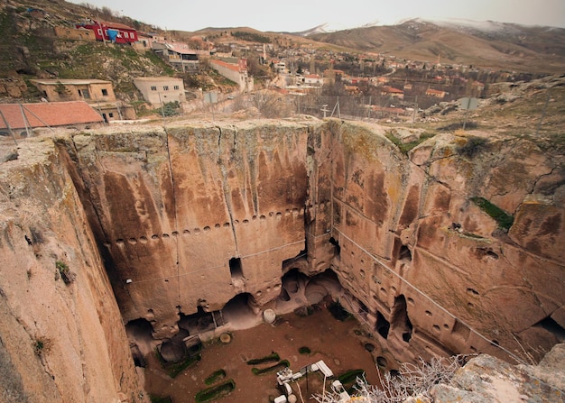 Turchia, Anatolia centrale, Cappadocia, Monastero di Eski Gumusler, sito Patrimonio Mondiale dell'Unesco