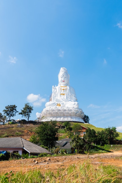 Un bello tempio a Chiang Rai, Tailandia