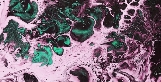 Un dipinto colorato di verde e nero vortica con le parole "la parola arte" su di esso