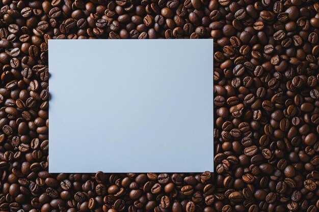 un foglio di carta circondato da chicchi di caffè