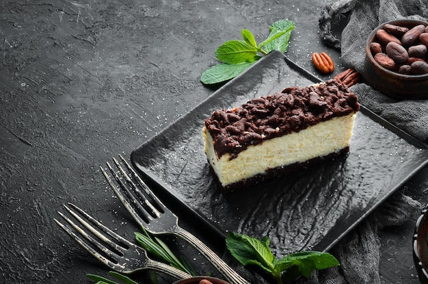 Un pezzo di cheesecake dolce Vista dall'alto Spazio libero per il testo